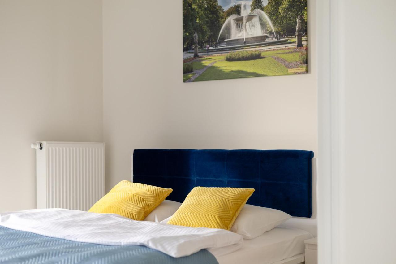 Wola Chic Blue Apartment Varsovia Exterior foto